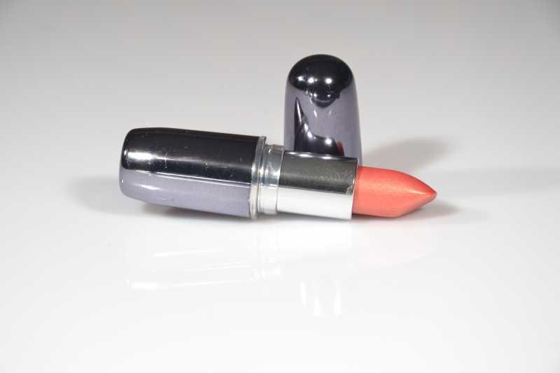 esthetique-CANTARON-min_lipstick-273109